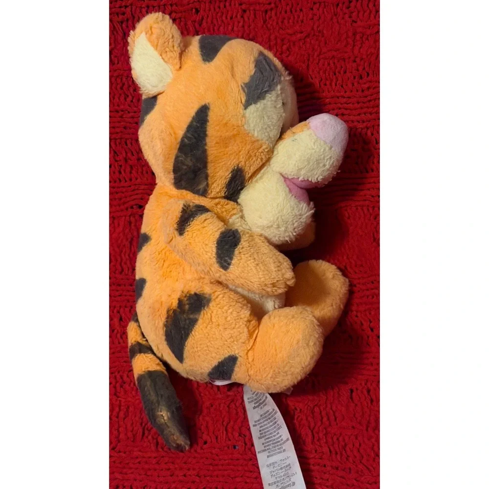 Disney Store Tigger Plush Winnie the Pooh Stuffed Animal Orange Black Striped